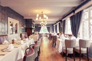 Restaurant o un lloc per menjar a Mercure Thame Lambert Hotel