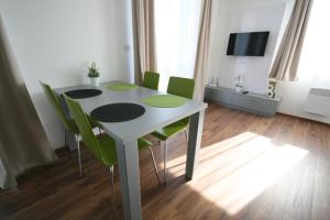 Sjónvarps- og/eða afþreyingartæki á Apartmány Apollon Resort Lednice