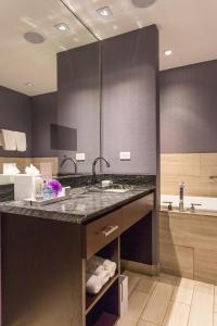 Vonios kambarys apgyvendinimo įstaigoje Ivy Boutique Hotel