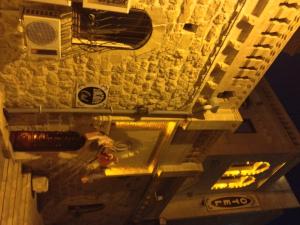 an overhead view of a lego building with a table at Zinciriye Hotel in Mardin