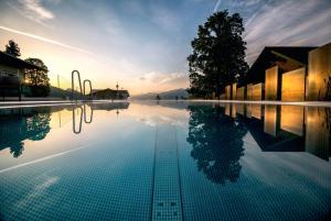 Sundlaugin á Hotel Annelies eða í nágrenninu +37 myndir