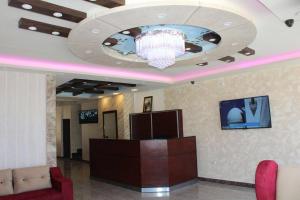 The lobby or reception area at Al haramain Furnished Apartments