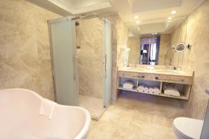 Koupelna v ubytování Akgun Istanbul Hotel