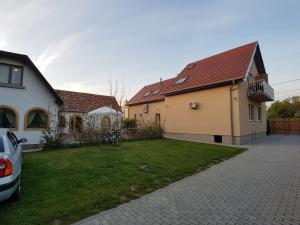 Φωτογραφία από το άλμπουμ του Babi Guesthouse - Babi Vendégház σε Balatonfüred