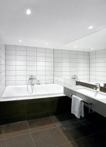 Bagno di Quality Hotel Waterfront