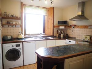 Küche/Küchenzeile in der Unterkunft Corbie Self Catering Shetland