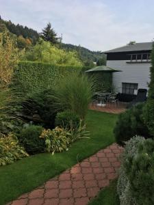 Vonkajšia záhrada v ubytovaní Penzion OK