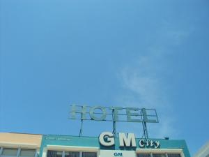 Certificato, attestato, insegna o altro documento esposto da GM City Hotel