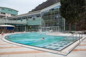 Bazén v ubytování Hotel Zdravilisce - Thermana Lasko nebo v jeho okolí