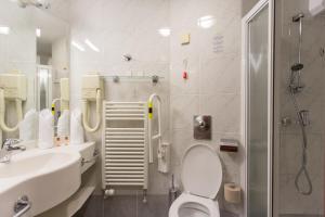 Koupelna v ubytování Hotel Zdravilisce - Thermana Lasko