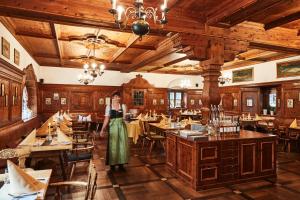 Εστιατόριο ή άλλο μέρος για φαγητό στο Steigenberger Inselhotel