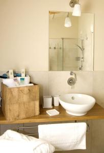 A bathroom at Tenuta San Marcello