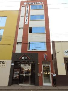 Budova, kde se penzion – hostinec nachází