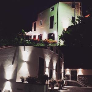 Budova, v ktorej sa ubytovanie bed & breakfast nachádza