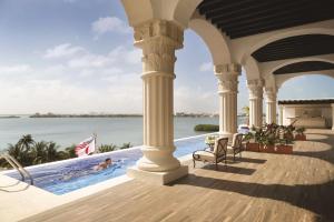 A piscina localizada em Hyatt Zilara Cancun - All Inclusive - Adults Only ou nos arredores