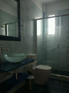 Un baño de ARIA Luxury Apartments