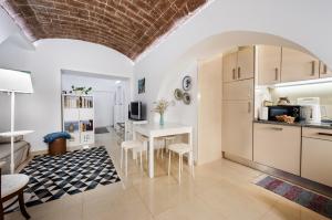 Kuchyň nebo kuchyňský kout v ubytování Ebora Home - GARAGE free - Centro Histórico