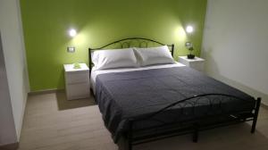 Postel nebo postele na pokoji v ubytování Bonsai Bed & Breakfast