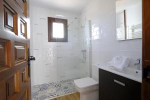 Vannituba majutusasutuses Casas de Alisné