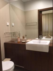 Ένα μπάνιο στο Bracara Home