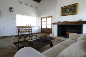 Istumisnurk majutusasutuses Casas de Alisné