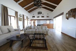 Istumisnurk majutusasutuses Casas de Alisné