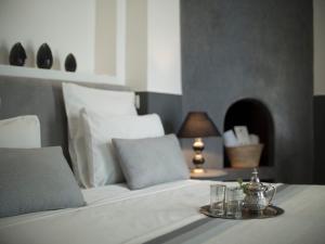 Postel nebo postele na pokoji v ubytování Riad 64 Maison D'hôtes & Spa