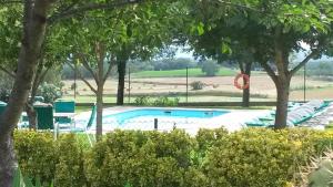 Bazén v ubytování Can Micos - casa rural & events nebo v jeho okolí