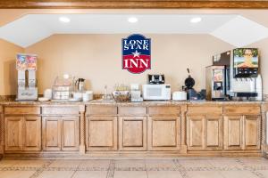 Gallery image of Lone Star Inn - San Benito in San Benito