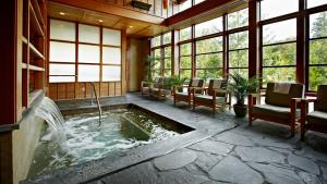 Bazén v ubytování Salish Lodge & Spa nebo v jeho okolí
