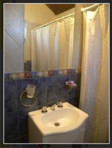 Et badeværelse på El Mundo Interior + 75 billeder