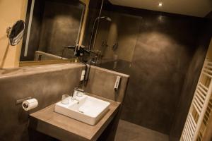 A bathroom at Weingut Georgium