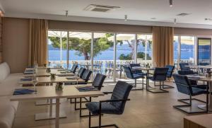 Posezení v ubytování Aminess Younique Bellevue Hotel
