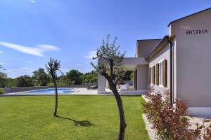 Bazén v ubytovaní Holiday Home Casa Histria alebo v jeho blízkosti