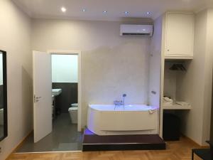 Kylpyhuone majoituspaikassa Roma Veneto Relais