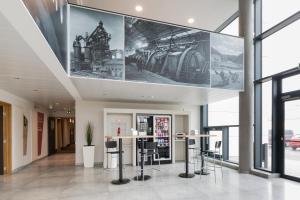 Lobbyn eller receptionsområdet på B&B HOTEL Longwy Porte du Luxembourg