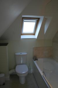 Ένα μπάνιο στο Highlands Apartment 4 +27 φωτογραφίες