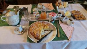 Toit of the bed and breakfast aladel või selle läheduses