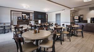 Restaurace v ubytování Best Western Plus Moncton