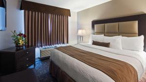 Postel nebo postele na pokoji v ubytování Best Western Plus Moncton