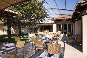 Ristorante o altro punto ristoro di Golden Tulip Avignon Le Paradou