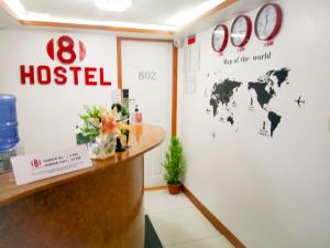 Certifikát, hodnocení, plakát nebo jiný dokument vystavený v ubytování 8Hostel