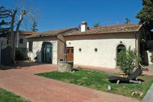 Gallery image of Charming Self House in San Casciano in Val di Pesa