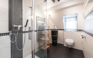 Koupelna v ubytování Romantik Hôtel l'Etoile