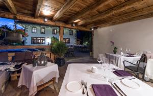 Restaurace v ubytování Romantik Hôtel l'Etoile