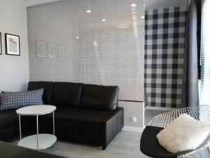 Część wypoczynkowa w obiekcie Apartament na Złotej