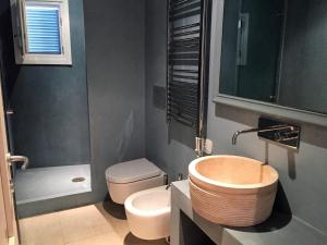 Ένα μπάνιο στο Maison RR +4 φωτογραφίες