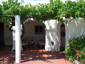 Photo de la galerie de l'établissement Agroturisme Binisaid NOU, à Cala Galdana 24 autres photos