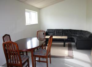 Predel za sedenje v nastanitvi Kaldbakur Guesthouse