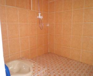 Et badeværelse på Harapan Solata Homestay Syariah + 27 billeder